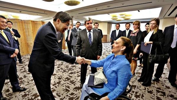 Michetti-Corea-desayuno-empresarios_CLAIMA20160511_0013_28